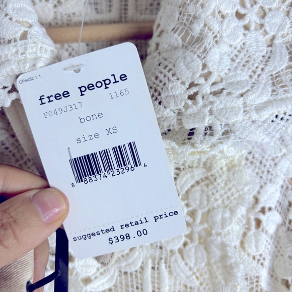 Free People Ivory Lace Trench Coat, Jacket XS - Picture 7 of 9